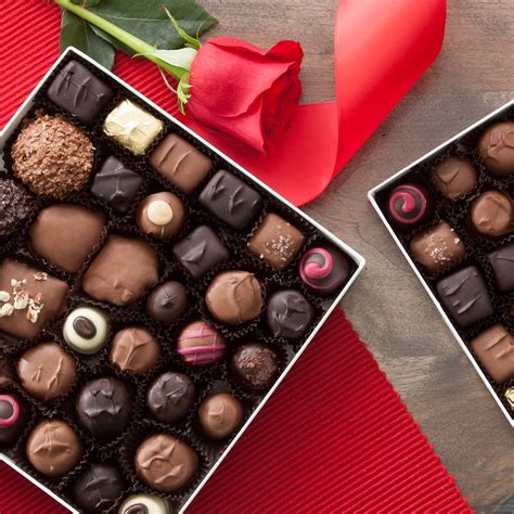 Send chocolate to malaysia : Albanese Assorted Chocolate Gift Box | Gourmet Chocolates ...
