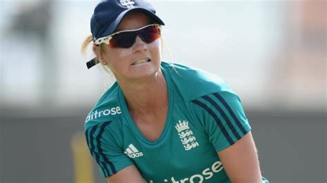 Danielle Wyatt Sussex Women Sign England International From