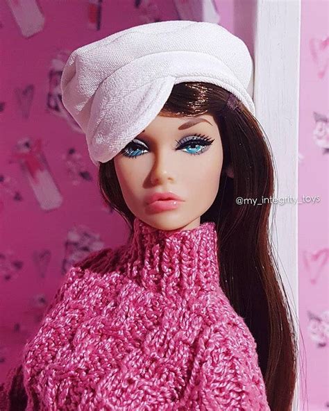 Pin By ♥ ॐ Nora ॐ ♥ On Barbie Close Up Vintage Barbie Dolls Barbie Fashion Fashion Dolls