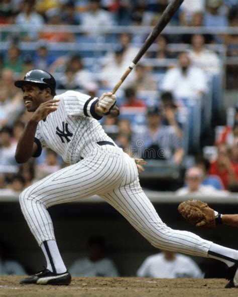 Dave Winfield New York Yankees Editorial Stock Photo Image Of Hitting