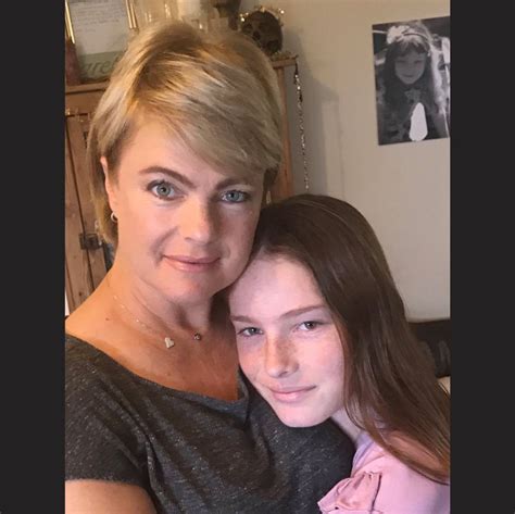 Indyanna Daigle Facts About Erika Eleniak S Daughter Dicy Trends