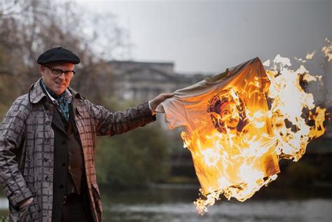 watch moment vivienne westwood s son torches £10m pound sex pistols collection on boat in middle