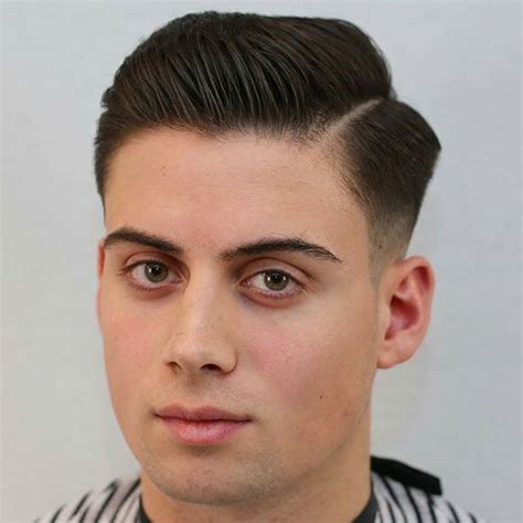 25 Best Haircuts For Guys With Round Faces In 2023 Round Face