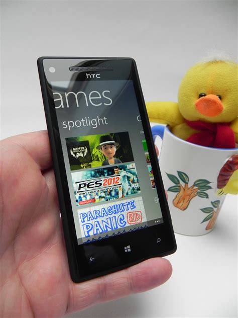 Htc Windows Phone 8x Review Exquisite Design Excellent Audio And