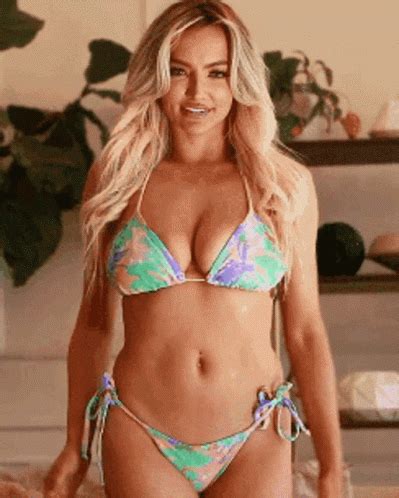 Lindsey Pelas Gif Telegraph