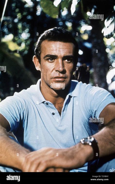 James Bond Dr No Stock Photos And James Bond Dr No Stock Images Alamy