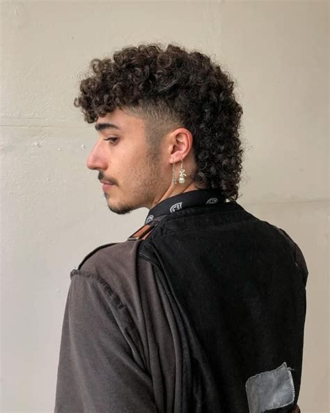 Pin By Daniella Ramirez On Men Style Men Haircut Curly Hair Mohawk