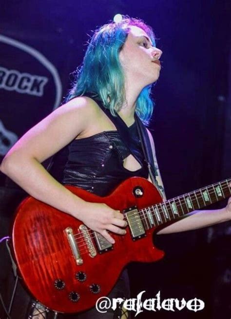 Bruna Terroni Female Guitarist Female Girls Rock