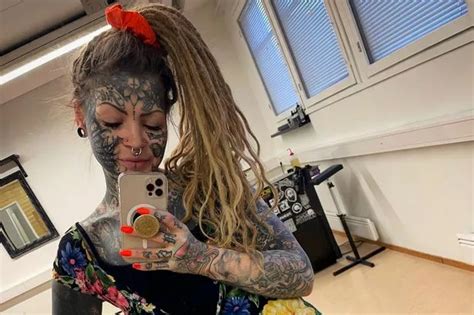 Tattoo Mum Viral On Instagram After Flaunts Hundreds Of Ink Daily Star
