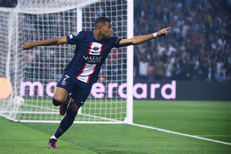 Real Madrid Sees Slim Chances Of Mbappé Leaving Psg This Summer