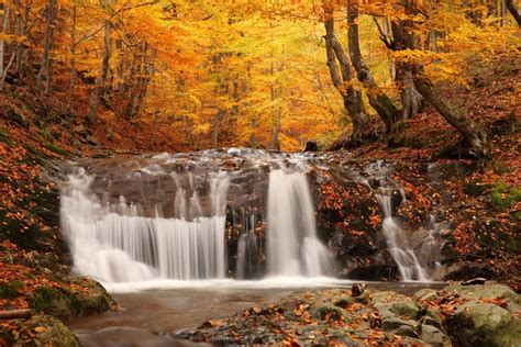 866702 4k 5k Autumn Stones Waterfalls Forests Foliage Rare