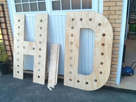 How To Make Your Owngiant Light Up Letters Hacer Letras Gigantes