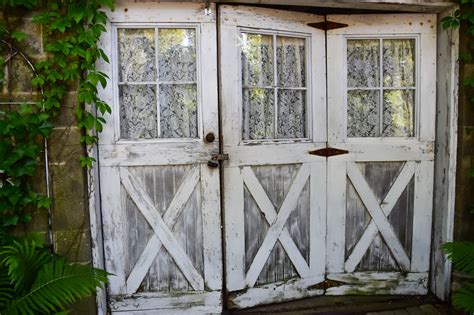 5 Things You Need For A Shabby Chic Garden Shed Estilo Tendances