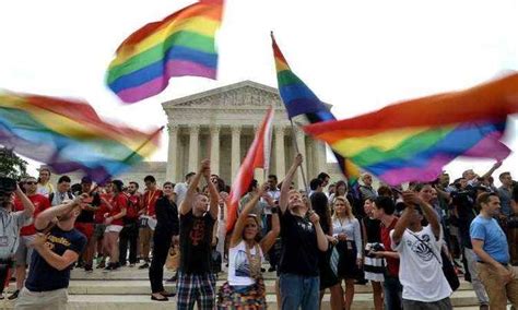 Suprema Corte Dos Estados Unidos Libera Casamento Gay Em Todo O País