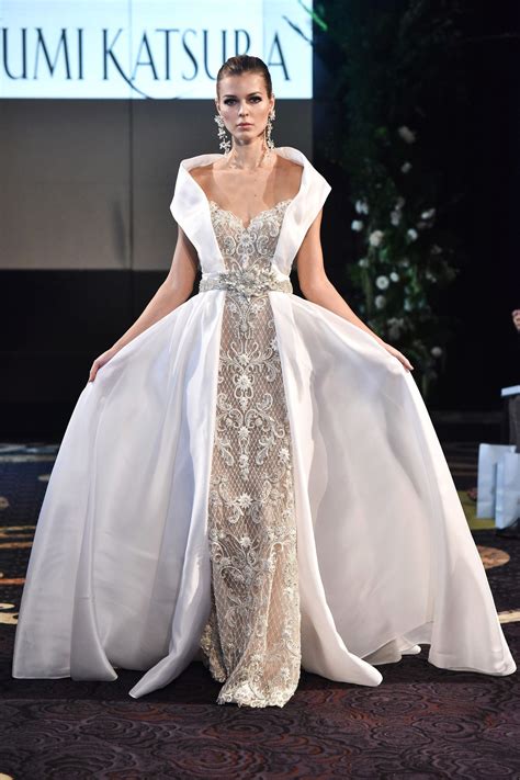 And this is why we are sharing with you the top wedding dress designers in egypt for you to. Top 10 Most Expensive Wedding Dress Designers in 2019 ...