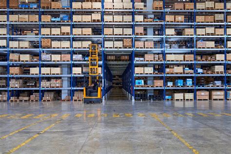 Few factors to consider for distribution center location - Innovate ...