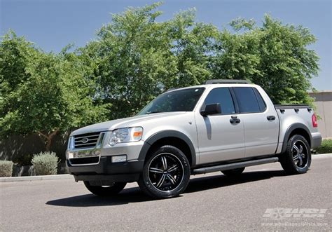 2008 Ford Explorer Sport Trac With 20 Mkw M105 In Black Machined Face