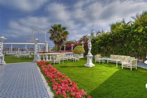 Paradise Inn Mamoura Beach And Resort Beach Resorts Resort Places To