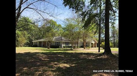 952 Lost Pine Ln Silsbee Tx 77656 Zillow