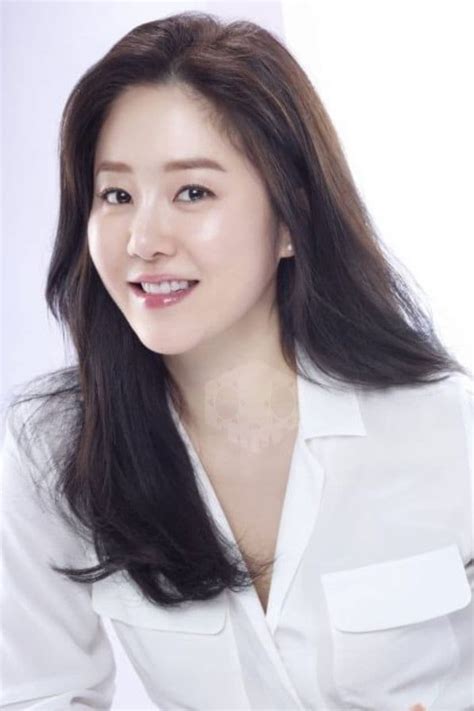 Onianiaa feb 17 2021 3:02 am go hyun jung new drama from jtbc person resembles you coming soon this year (rumor: Go Hyun Jung Confirmed to Return with Drama Directed by ...