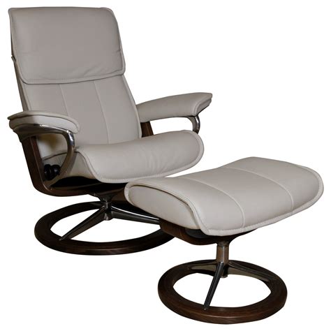 Stressless Admiral Large Reclining Chair And Ottoman With Signature