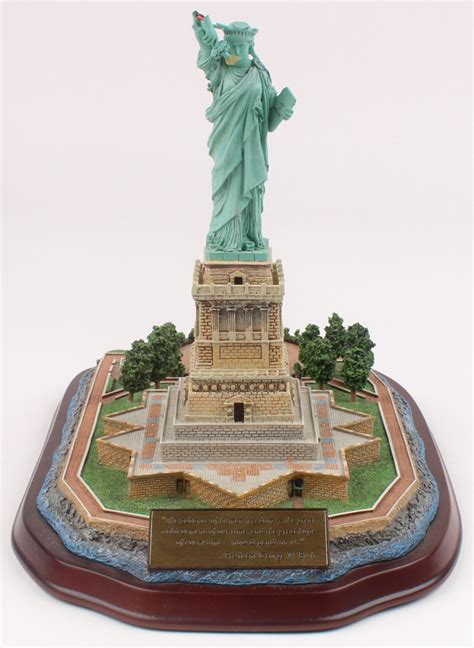 Danbury Mint Lighted Statue Of Liberty Figurine Pristine Auction