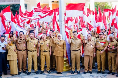 Agustusan Tiba Ayo Kibarkan Bendera Merah Putih Portal Berita Tv