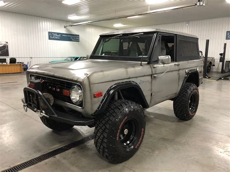 1971 Ford Bronco 4 Wheel Classicsclassic Car Truck And Suv Sales