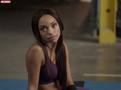 Logan Browning Nuda ~30 Anni In Powers