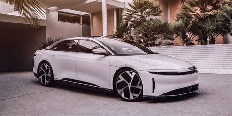 Range Busting 2021 Lucid Air Electric Luxury Sedan Revealed