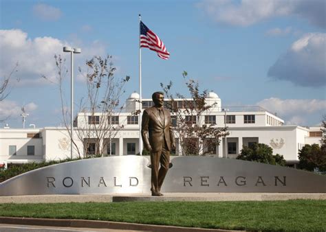President Ronald Reagan Chas Fagan Fine Art