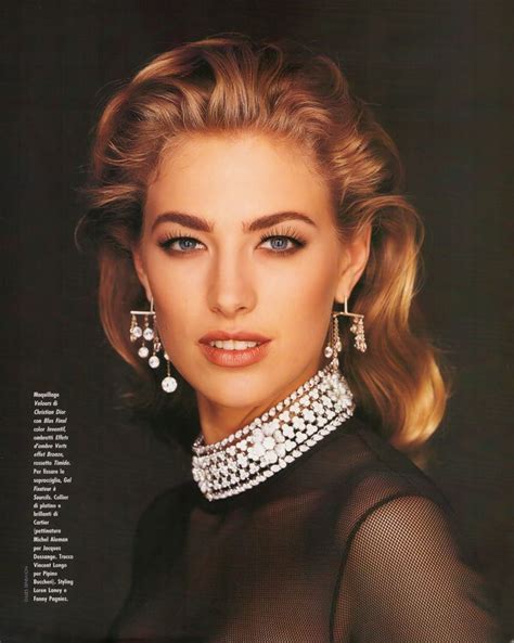 elle italy december 1993 by gilles bensimon brian duffy elaine irwin suzy parker mark seliger
