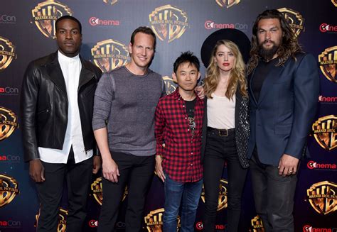Warner Bros Debuts First Look At Jason Momoa In Aquaman — Cinemacon