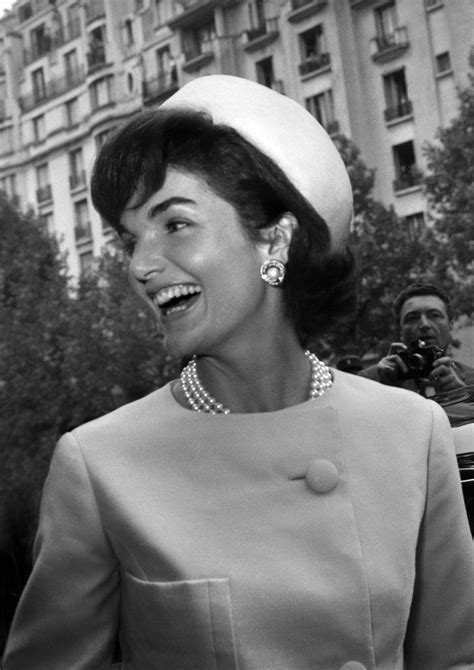Jackie kennedy was almost jackie husted. Jackie Kennedy à l'honneur d'une exposition à Paris (avec ...