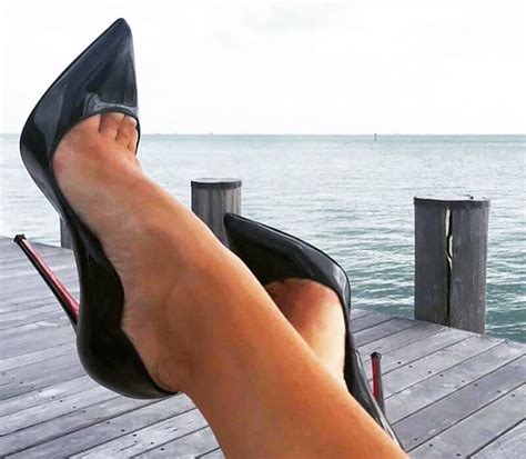 Toe Cleavage Is So Sexy A ~ Toe Cleavage Pinterest Toe Hot Heels