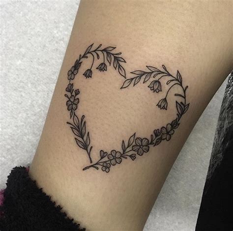 Flower Heart Tattoo By Medusa Lou Inkspiration Tattoos Shape Tattoo Tattoo Designs