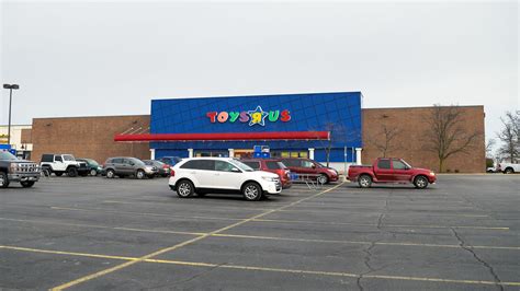 Toys R Us Fort Wayne In The Now Closing Toys R Us In Fo Flickr