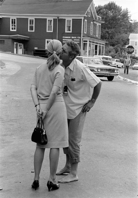 Paul Newman Steals A Kiss From Wife Joanne Warner Archive Paul