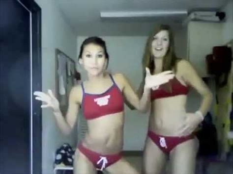 Hot Cheeleader Babes Making Out Youtube