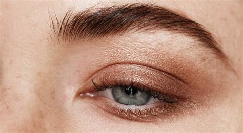 Eyebrow Growth Tips How To Thicken Eyebrows Natural Eyebrow Tips