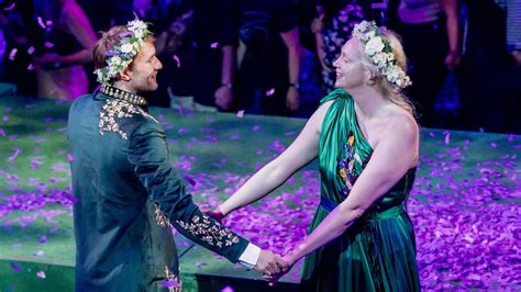 ‎national Theatre Live A Midsummer Nights Dream 2019 Directed By