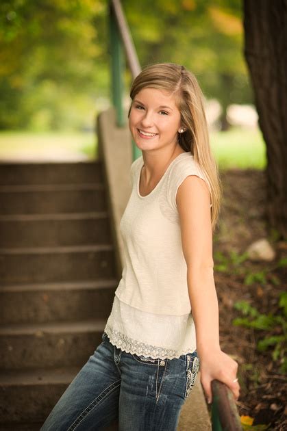 Collective Image Photography Olivias Senior Session Traverse