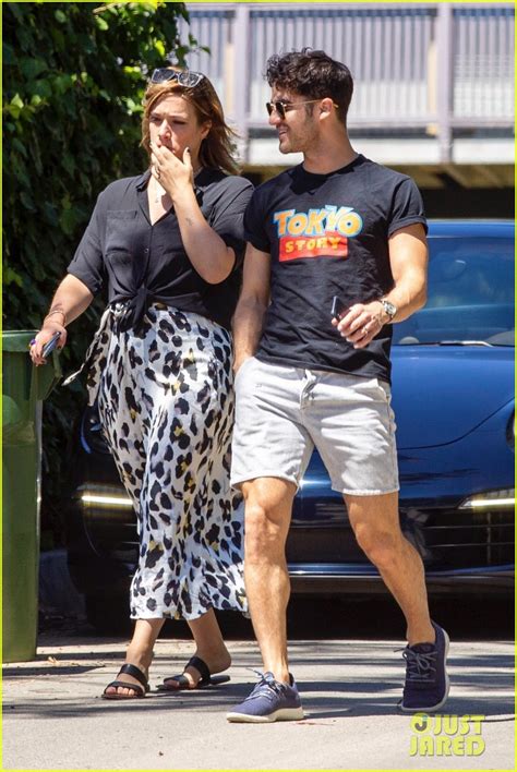 Photo Darren Criss And Wife Mia Swier Go House Hunting In La Photo Just Jared