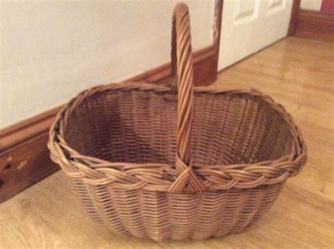 Lovely Traditional Wicker Shopping Basket Display Basket In Norwich