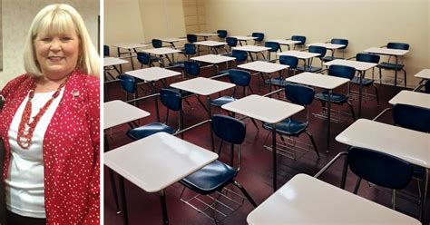 Teacher Removed All Desks From Classroom As Lesson In Freedom