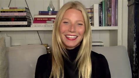 Gwyneth Paltrow Literally Goes For The Gold With Nude Birthday Suit Snap The Pulse Of NH