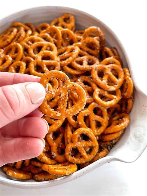 Easy Spicy Seasoned Pretzels Recipe The Best Tastes Lovely