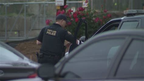 Homicide Detectives On Scene In Ne Portland
