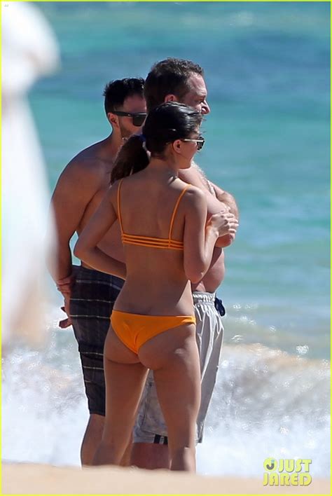 Dane Cook 45 And Girlfriend Kelsi Taylor 19 Flaunt Pda In Hawaii Photo 4031114 Bikini Dane