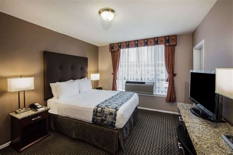 Ramada resort side 5 *. Ramada Inn & Suites Downtown Vancouver, BC - See Discounts